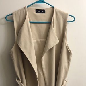 Fab’rik- belted sleeveless duster